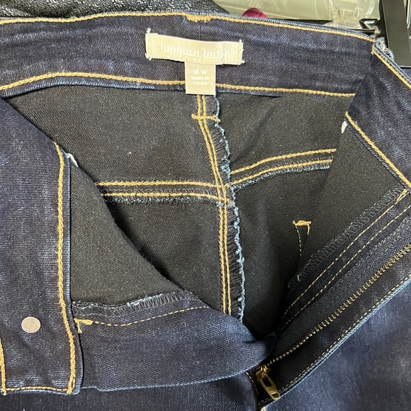 Dark Wash Denim Jeans Women’s Size 18W Sexy Stretch Straight Leg LIKE NEW - Picture 6 of 9